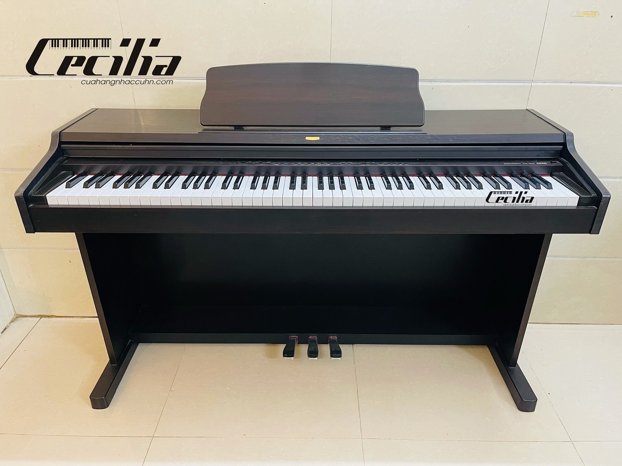 piano-korg-fc300-3
