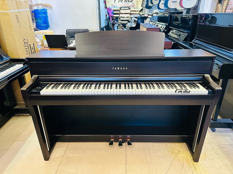 Đàn Piano điện Yamaha CLP675 | Piano điện giá rẻ