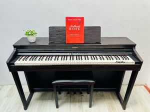 Đàn Piano điện Roland RP701