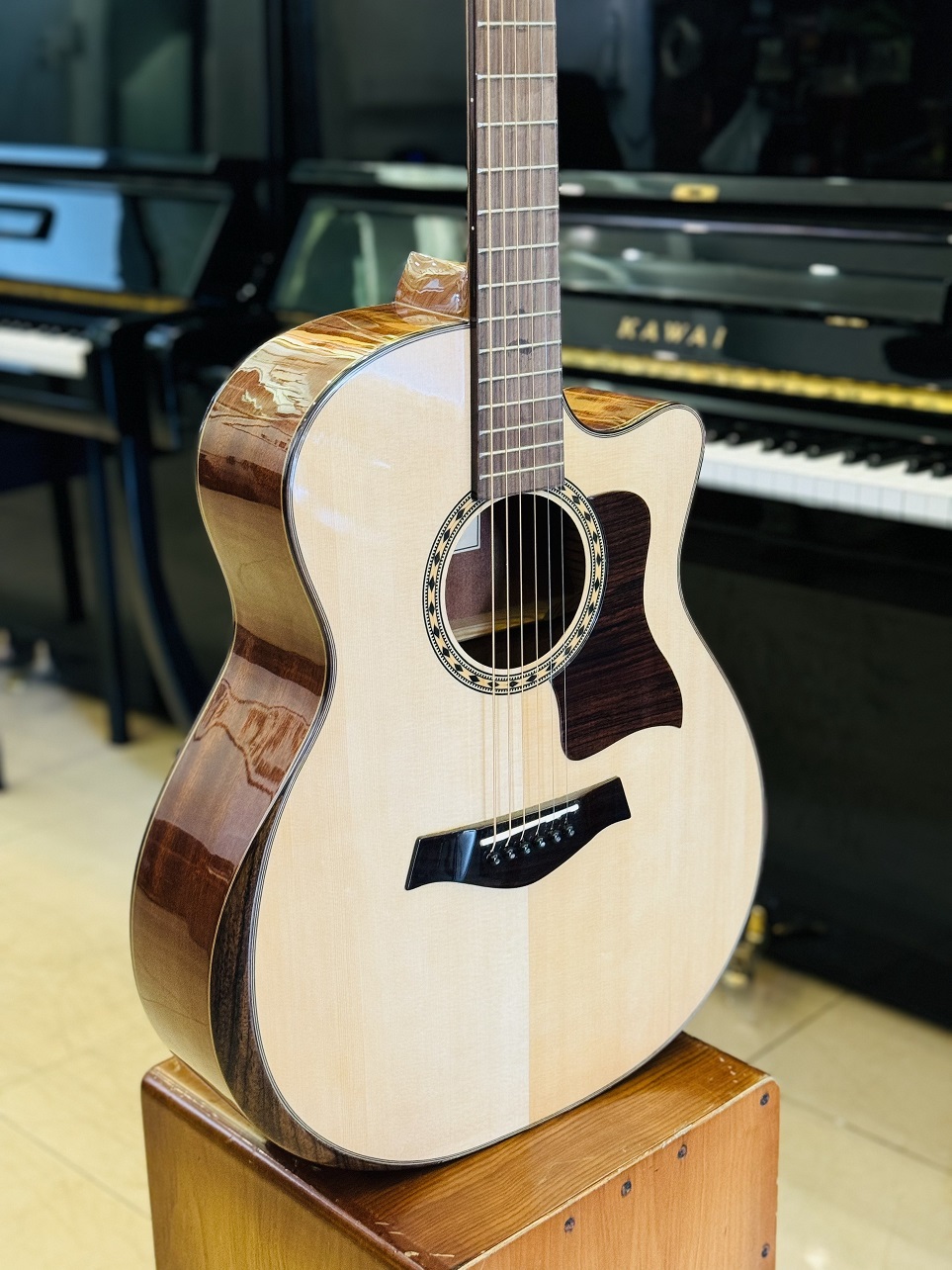 dan-guitar-acoustic-t450-2