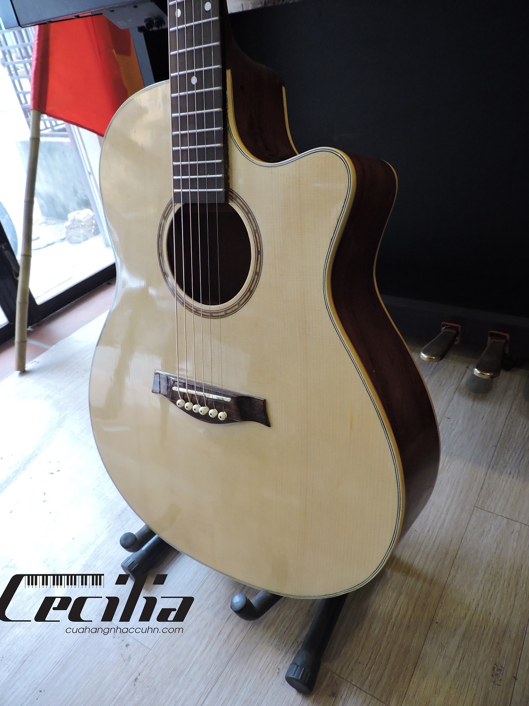 guitaracousticgak151