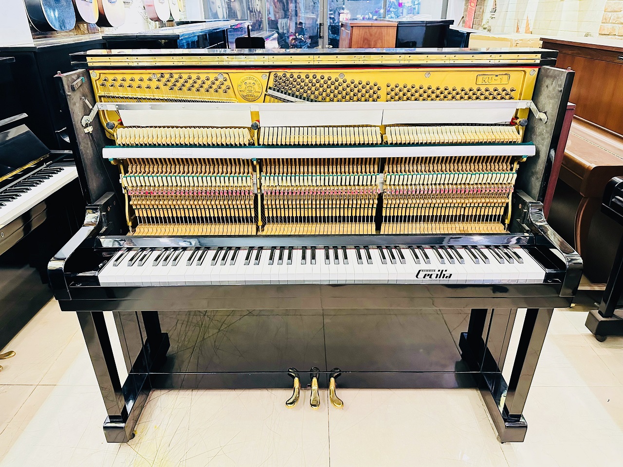 piano-co-kawai-ku1-3