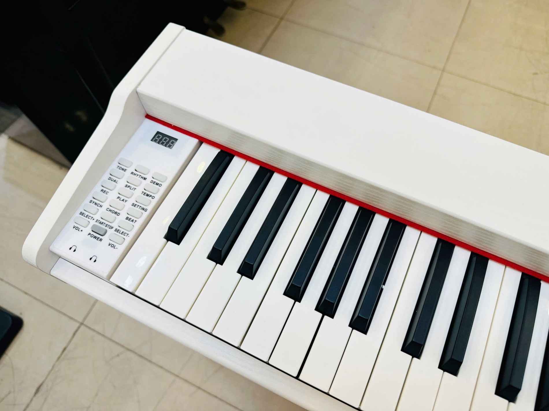 piano-dien-sonikey-p2000-7