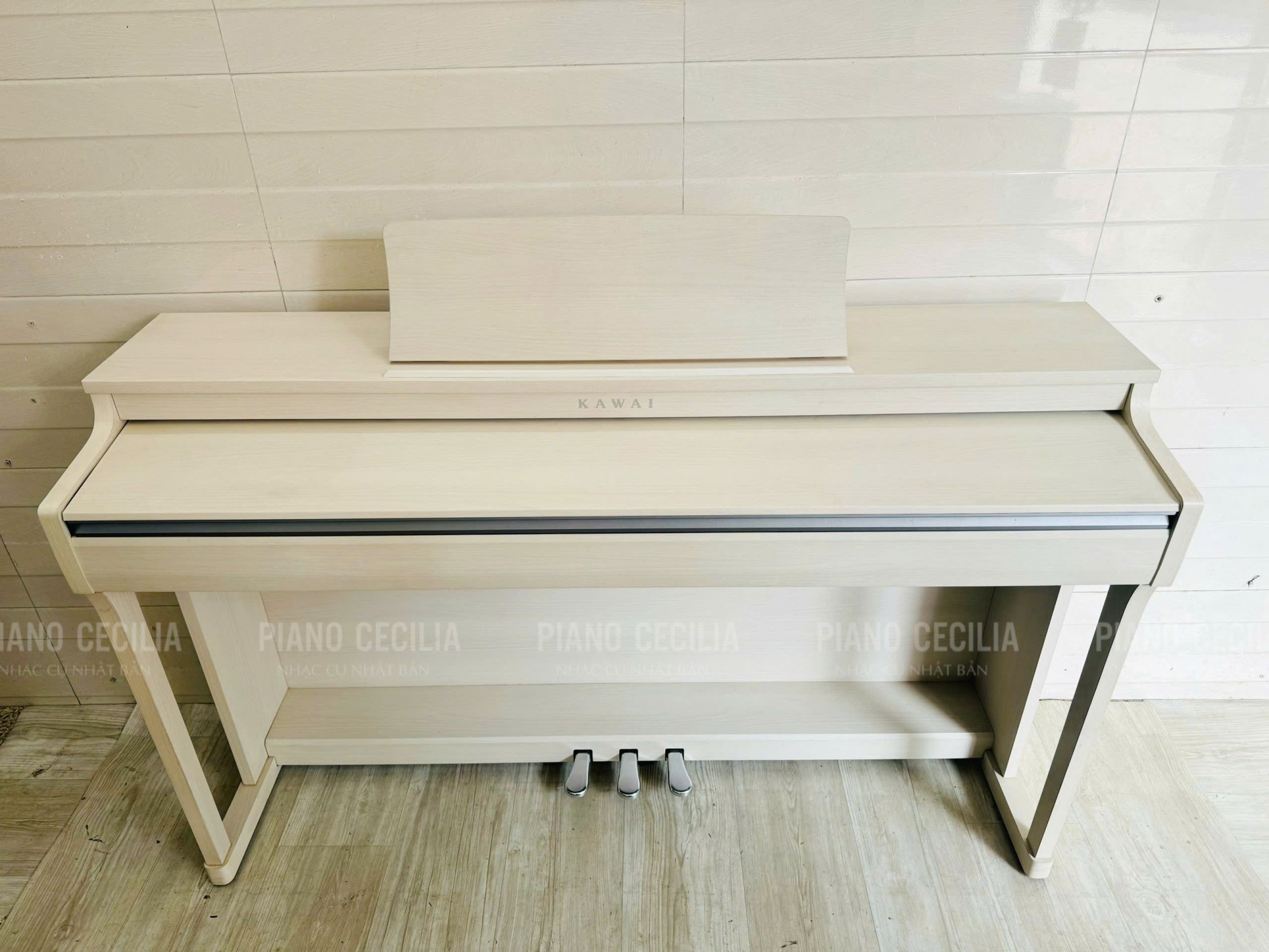 piano-kawai-cn25-4