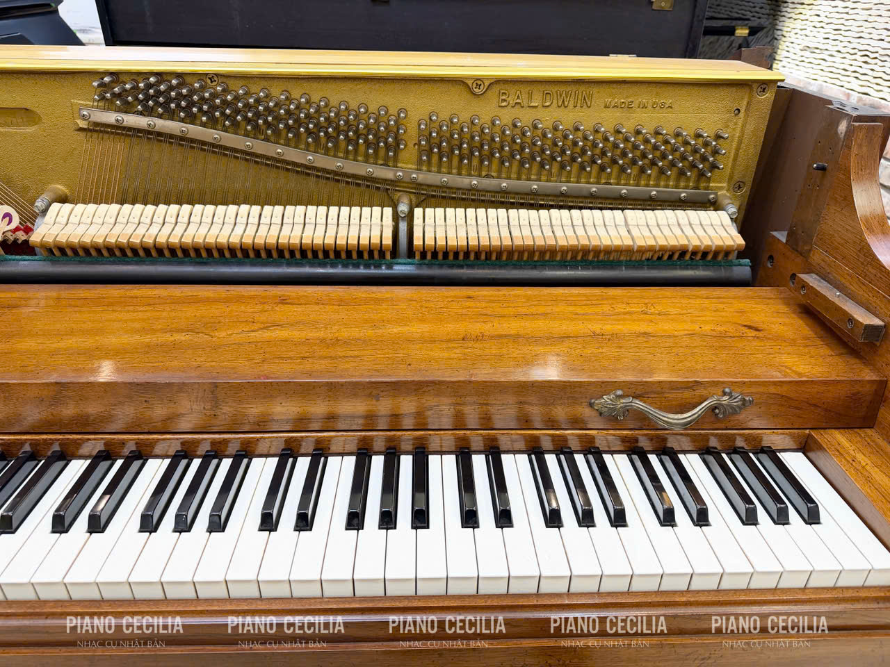 piano_co_gia_re_baldwin_13