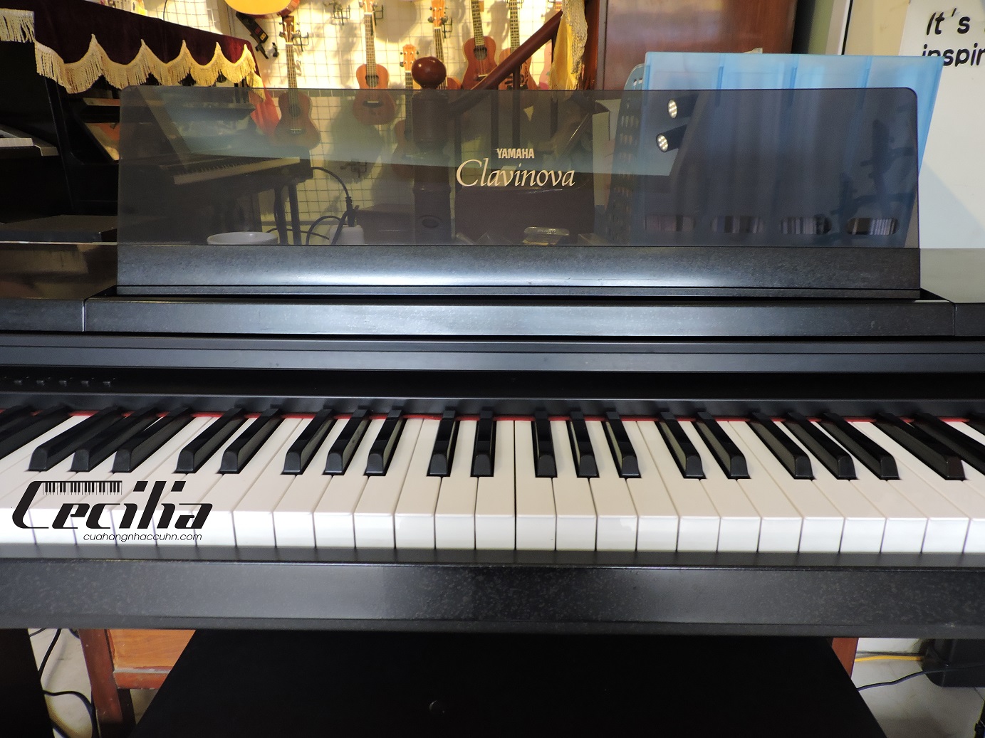 piano_dien_yamaha_clp560_3