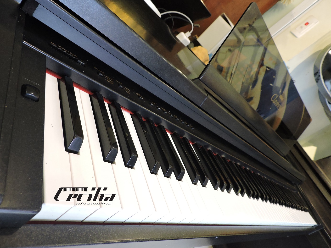 piano_dien_yamaha_clp560_4