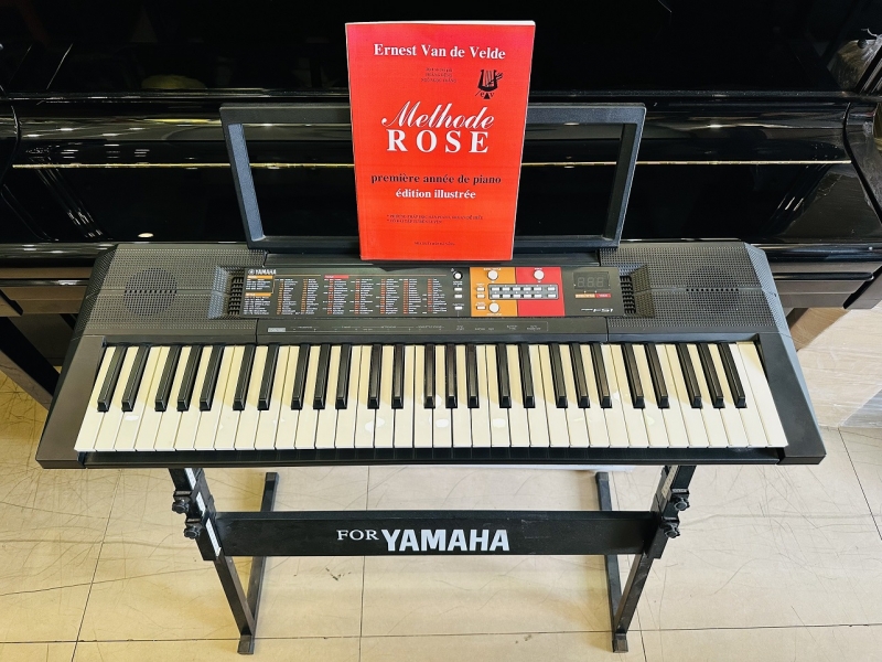 Đàn Organ Yamaha F51